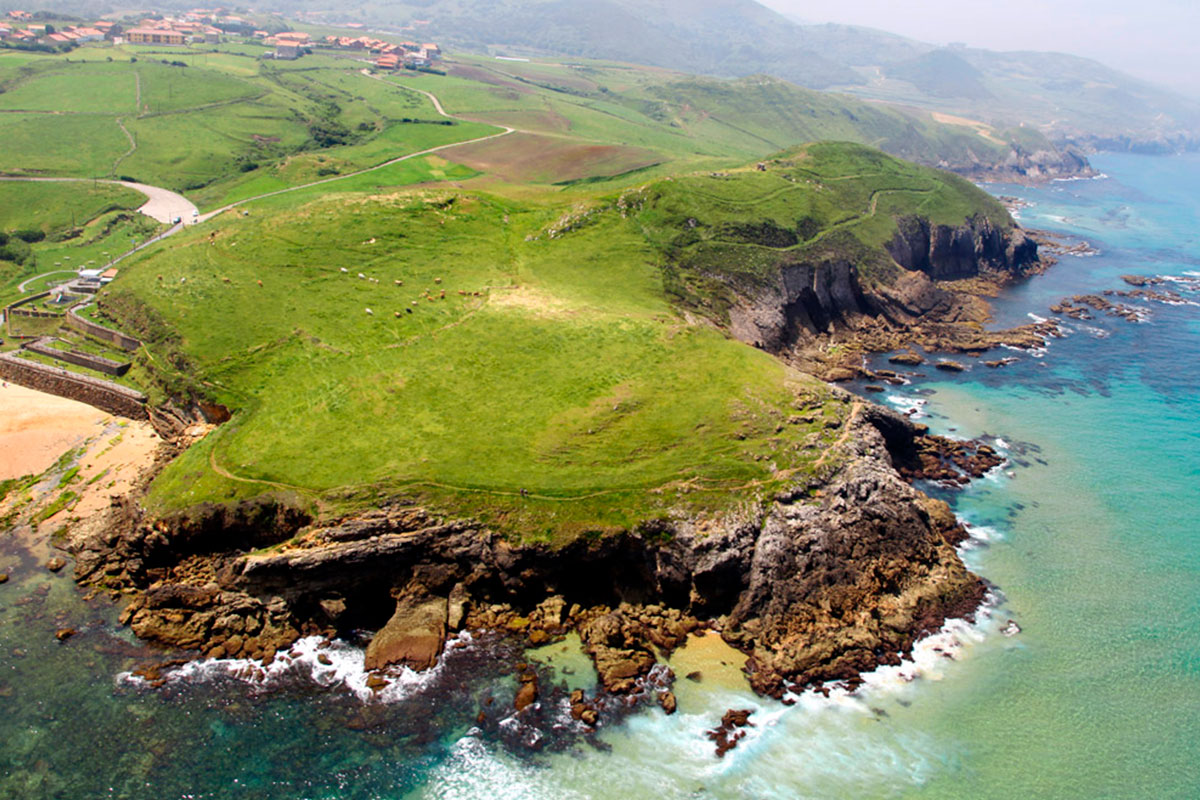SANTILLANA-DEL-MAR-ENTORNO-VILLA-INOCENCIA